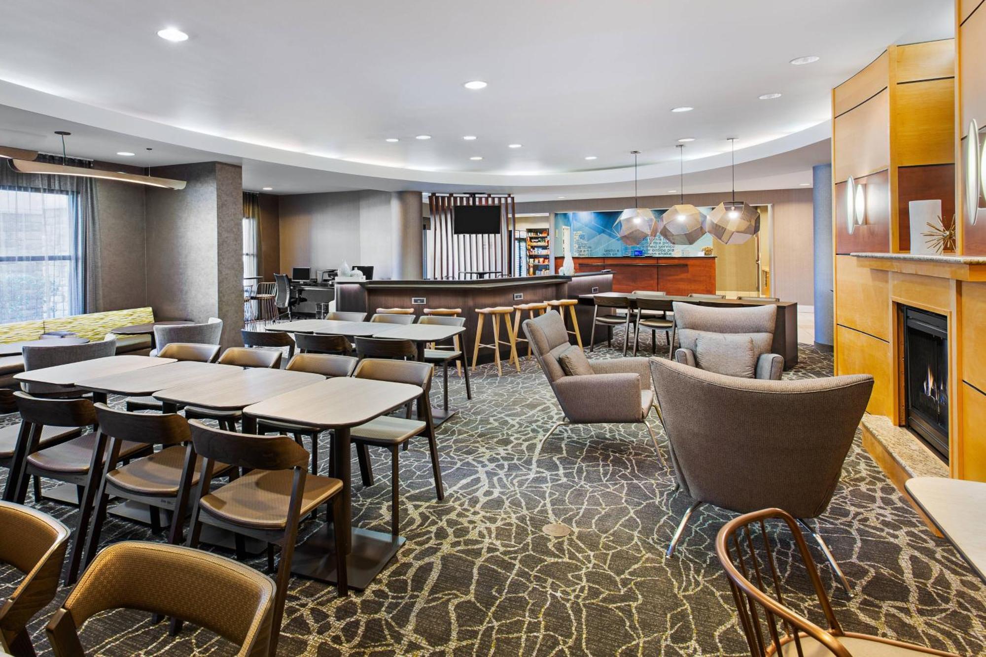 Springhill Suites By Marriott Wheeling Triadelphia Area Bagian luar foto
